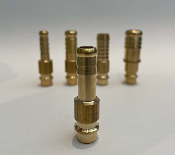 Gyorscsatlakozó dugó | 8 mm farkasfogas tömlővéggel