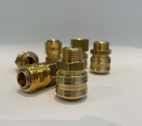 Gyorscsatlakozó | KM 3/8"